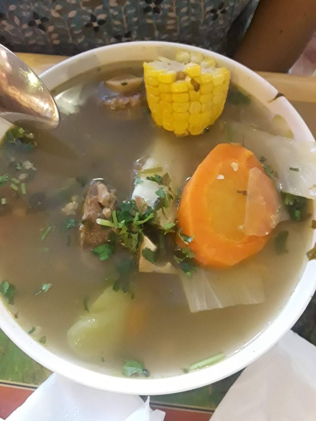 Rincón Salvadoreño | restaurant | 92-15 149th St, Jamaica, NY 11435, USA | 7185263220 OR +1 718-526-3220