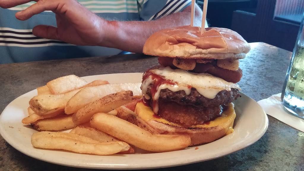 Amazing Joes Grill | restaurant | 909 Wheeling Ave, Muncie, IN 47303, USA | 7652889470 OR +1 765-288-9470