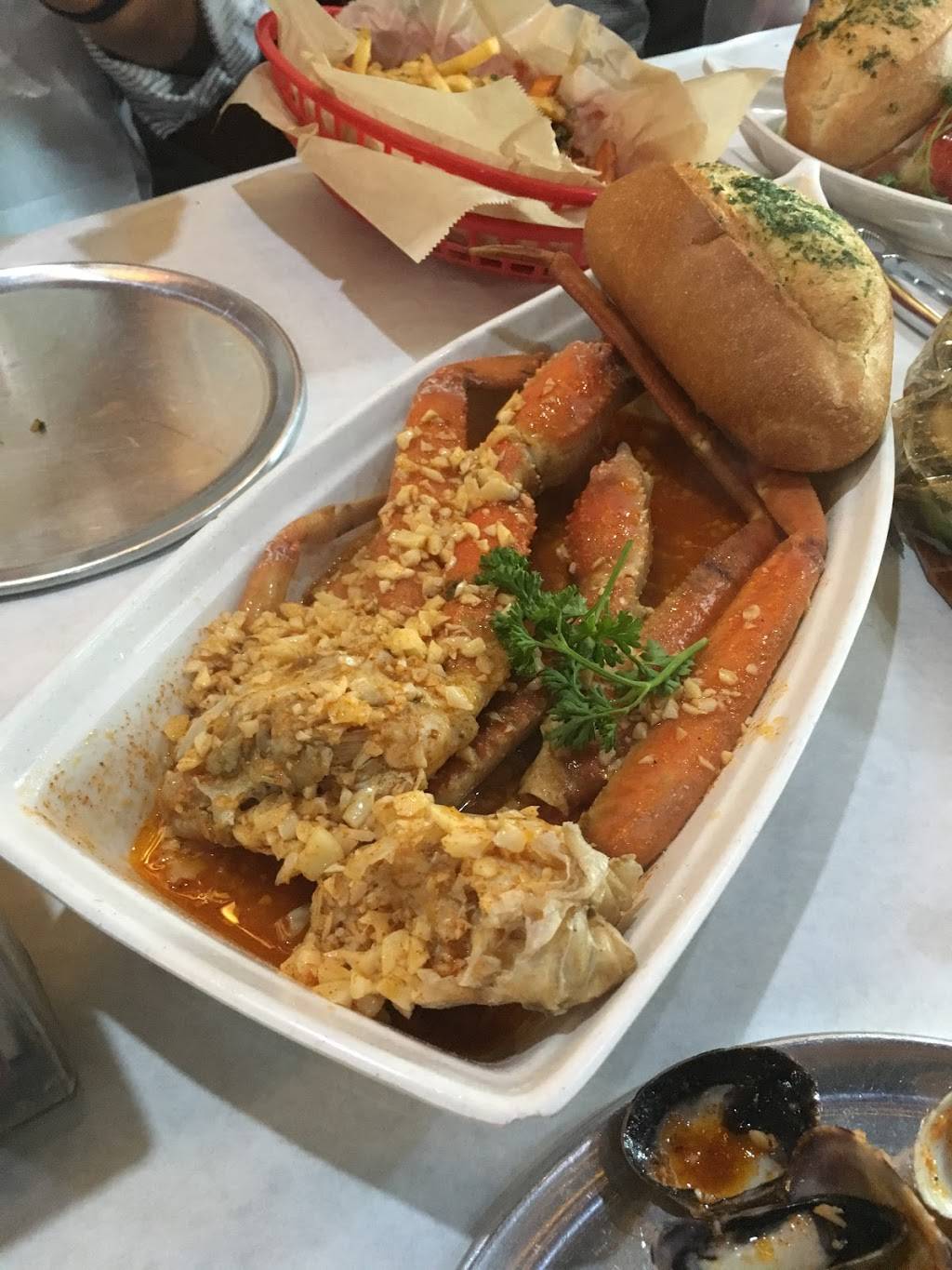 Claw Shack | restaurant | 1696 Berryessa Rd, San Jose, CA 95133, USA | 4086496741 OR +1 408-649-6741