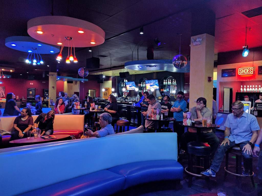 Dave & Busters | restaurant | 21001 N Tatum Blvd Suite 44-1400, Phoenix, AZ 85050, USA | 4805388956 OR +1 480-538-8956