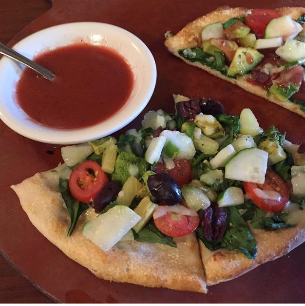 Dominicks Pizza Cafe | restaurant | 10 Ibm Rd, Poughkeepsie, NY 12601, USA | 8452401475 OR +1 845-240-1475