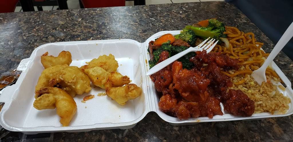 China One Xpress | restaurant | 6612 Brentwood Stair Rd # 100, Fort Worth, TX 76112, USA | 8174468818 OR +1 817-446-8818