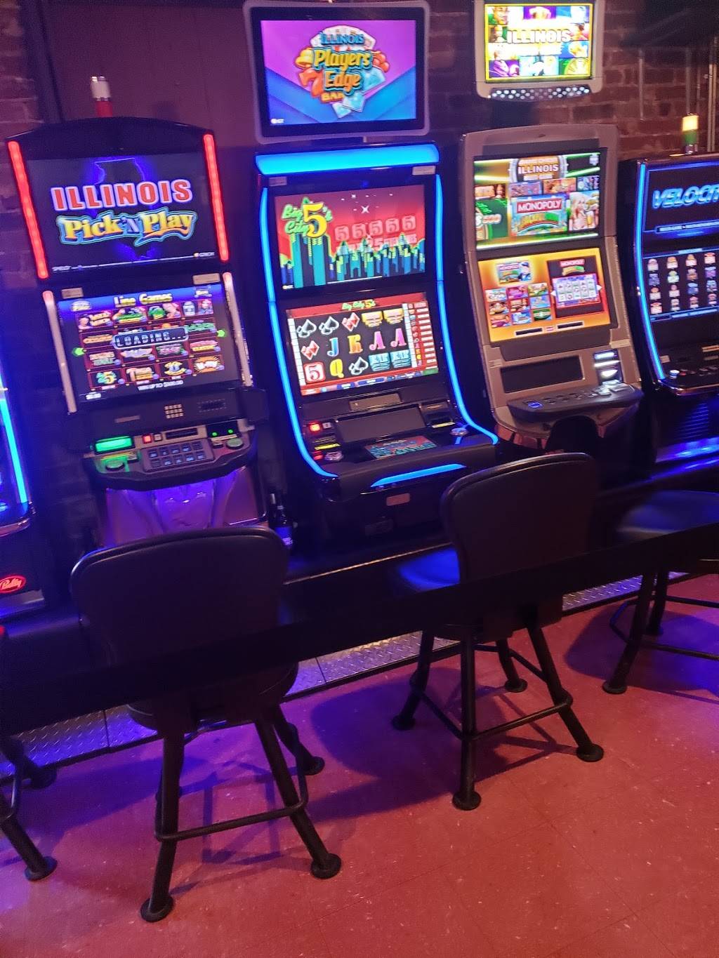 Mikeys Pub | restaurant | 102 S Main St, Smithton, IL 62285, USA | 6182122036 OR +1 618-212-2036