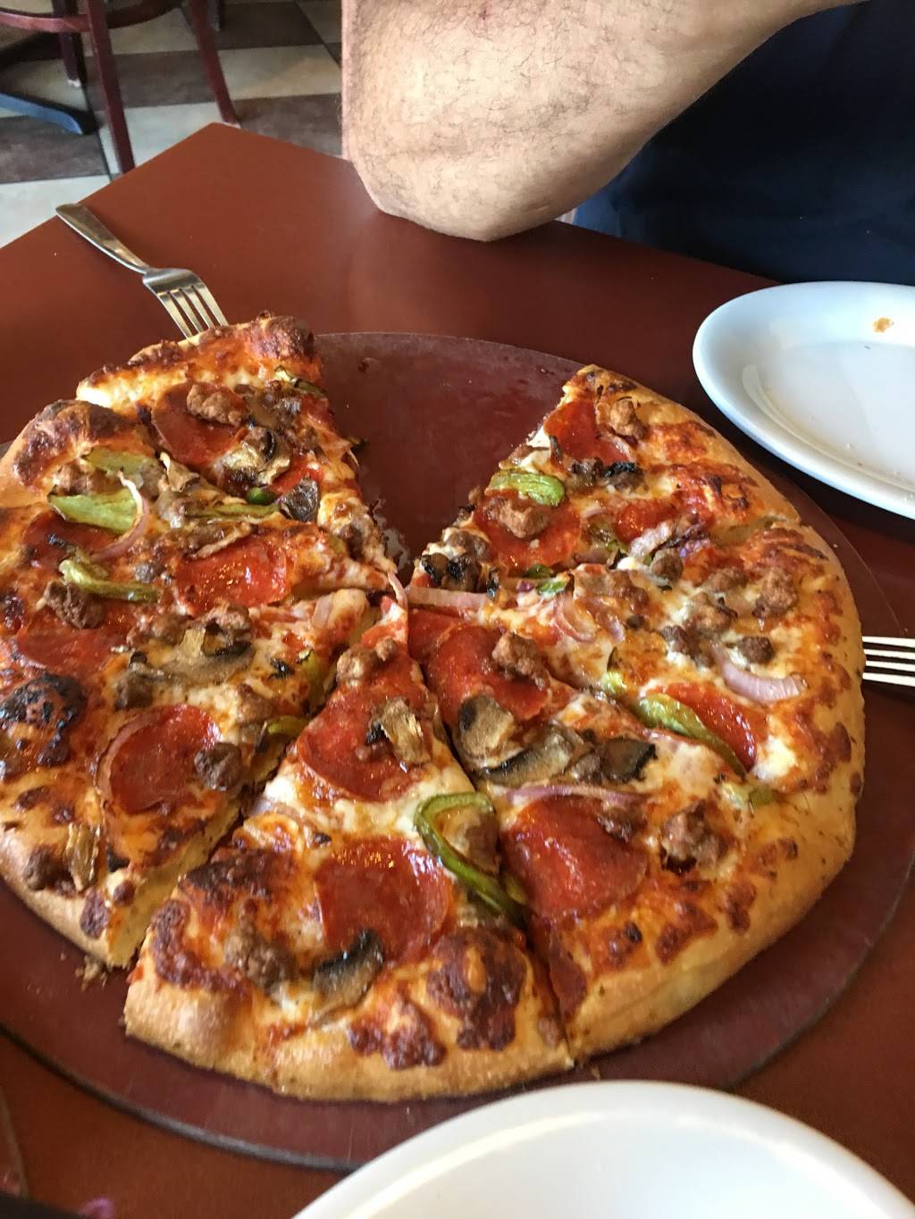 Pizza Hut | meal takeaway | 2307 WI-25 N, Menomonie, WI 54751, USA | 7152359044 OR +1 715-235-9044