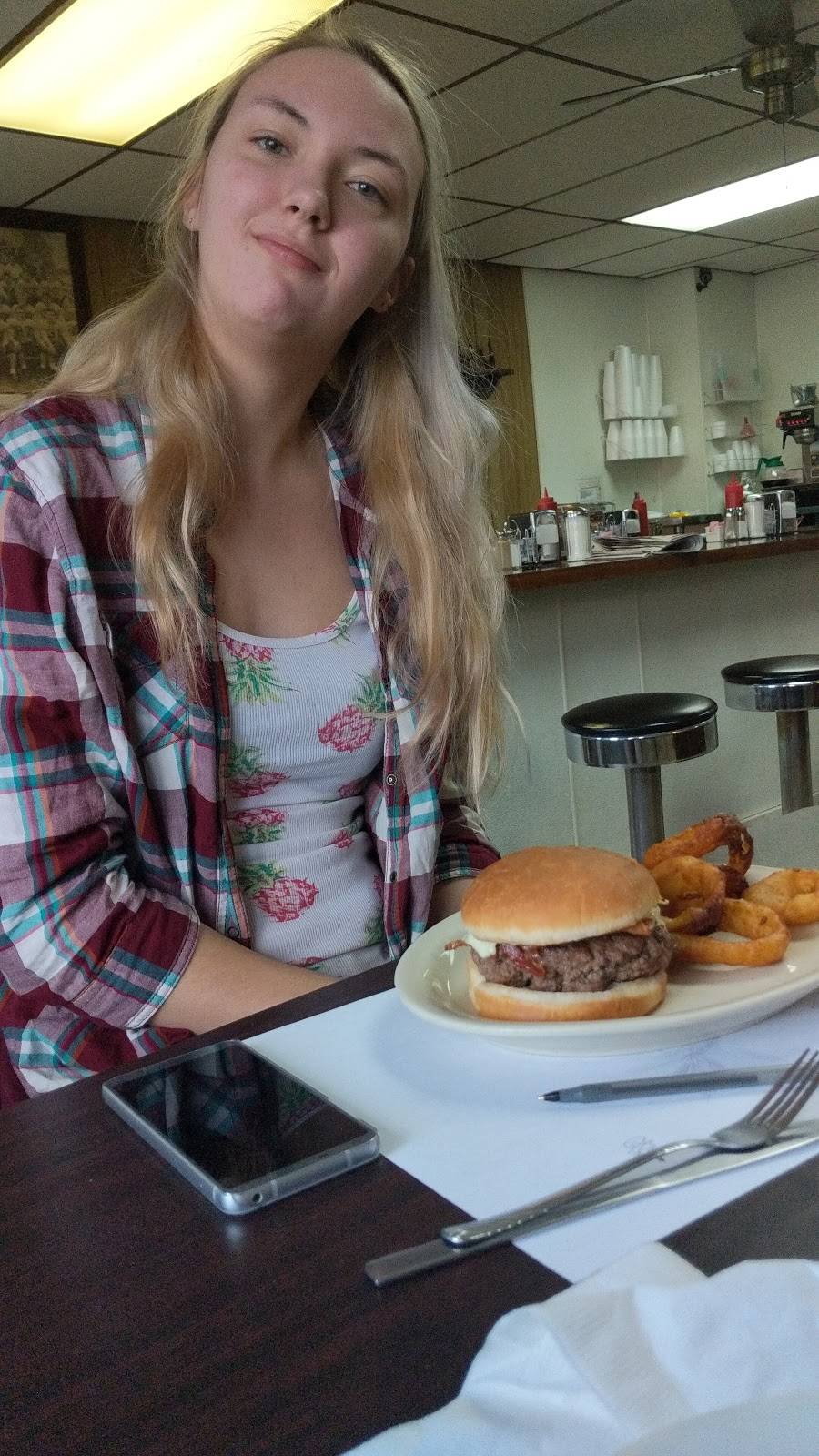 Unicorn | restaurant | 430 East 3rd Street, Nescopeck, PA 18635, USA | 5707593243 OR +1 570-759-3243