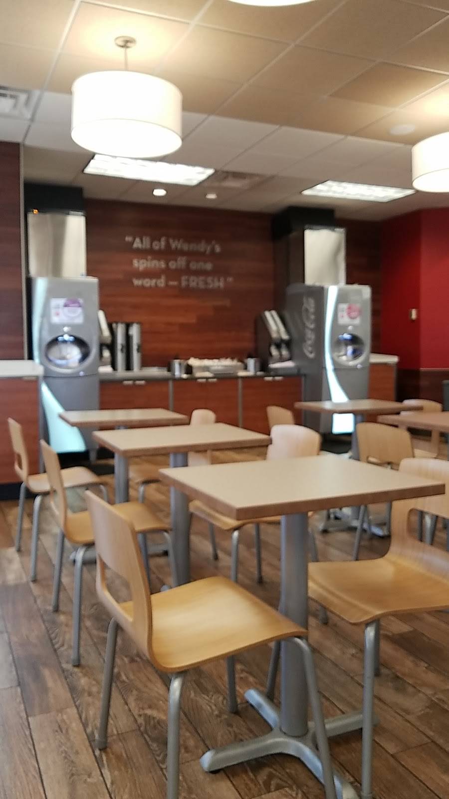 Wendys | restaurant | 13724 Little Rd, Hudson, FL 34667, USA | 7278687721 OR +1 727-868-7721