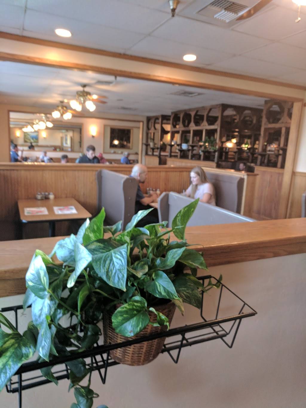 Pizza N Stuff | restaurant | 1532 Foothill Blvd, La Verne, CA 91750, USA | 9095933676 OR +1 909-593-3676