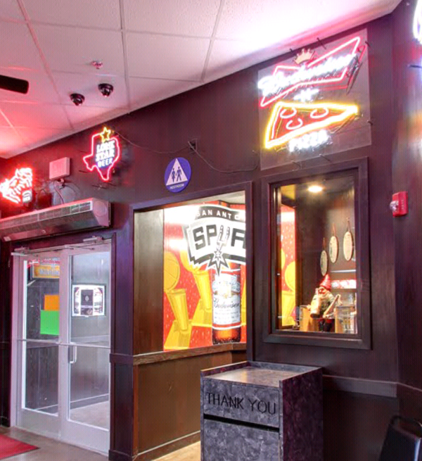 Big Lous Pizza | restaurant | 2048 S WW White Rd, San Antonio, TX 78222, USA | 2103370707 OR +1 210-337-0707