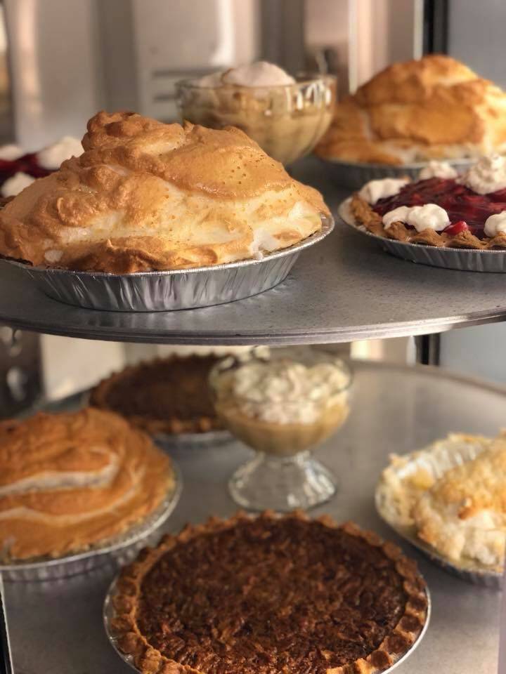 Dans Cafe | restaurant | 995 E Church St, Lexington, TN 38351, USA | 7312499979 OR +1 731-249-9979