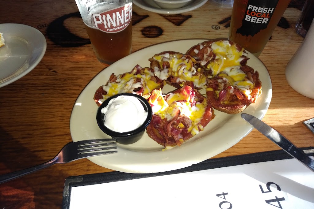 Mass Avenue Pub | restaurant | 745 Massachusetts Ave, Indianapolis, IN 46204, USA | 3179740745 OR +1 317-974-0745