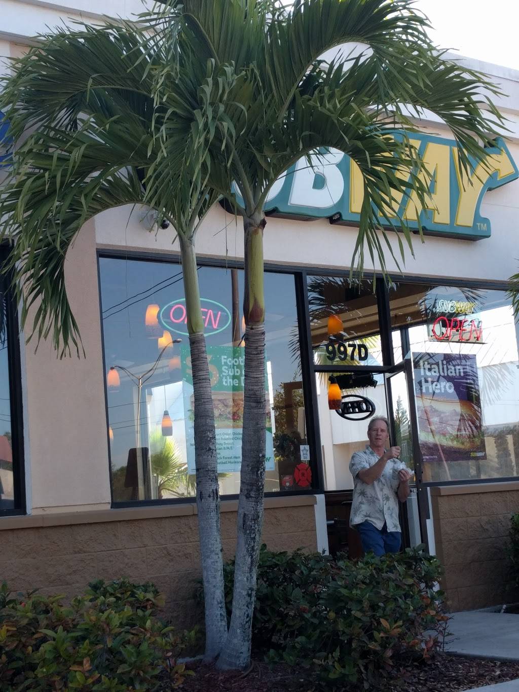 Subway | restaurant | 997 N Tamiami Trail, Nokomis, FL 34275, USA | 9414842771 OR +1 941-484-2771