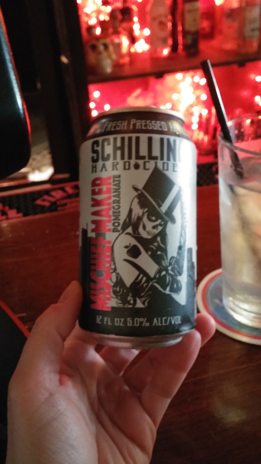 Finn MacCools Pub | restaurant | 1700 8th Ave, Fort Worth, TX 76110, USA | 8179232121 OR +1 817-923-2121