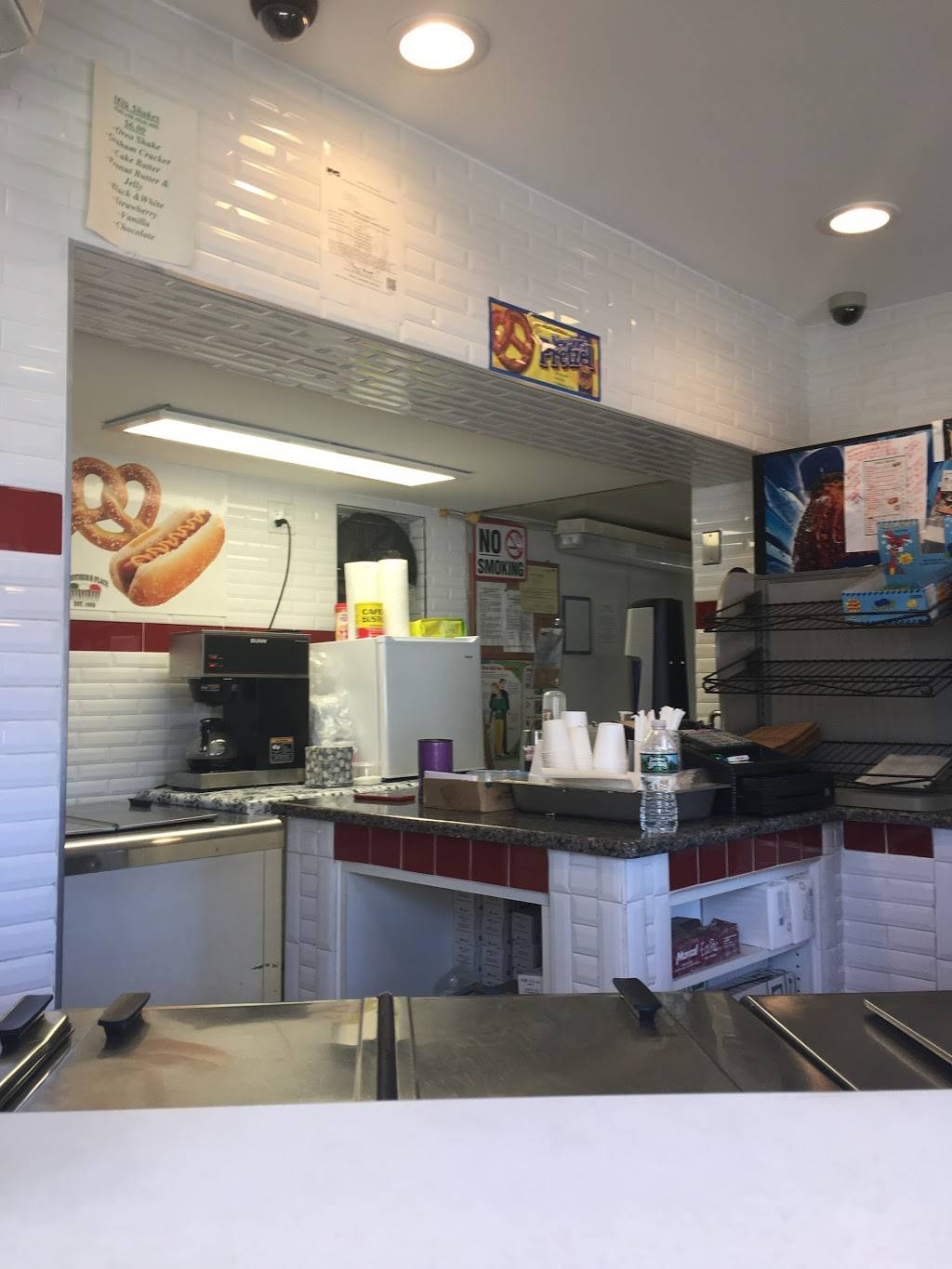 My Mothers Place | meal takeaway | 104-36 Rockaway Blvd, Ozone Park, NY 11417, USA | 7186418076 OR +1 718-641-8076