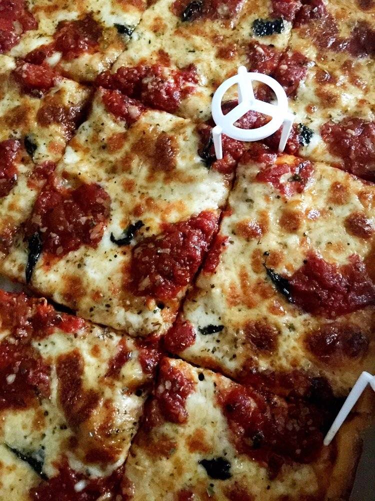 Rob & Tonys Pizzeria | restaurant | 66-35 Grand Ave, Maspeth, NY 11378, USA | 7185050355 OR +1 718-505-0355