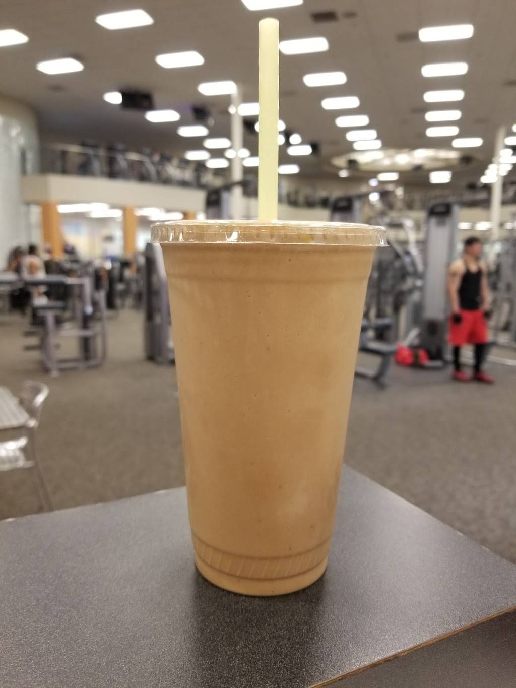 Lightning Smooth Smoothies | restaurant | Inside LA Fitness, 27417 Pacific Hwy S, Federal Way, WA 98003, USA | 2535297154 OR +1 253-529-7154