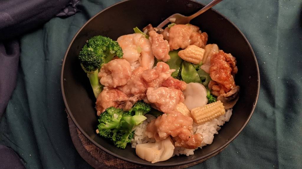 Perfect Chinese | restaurant | 1122 W Holmes Rd, Lansing, MI 48910, USA | 5178972202 OR +1 517-897-2202