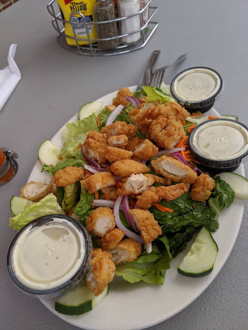 Gritty McDuffs Auburn Brew Pub | restaurant | 68 Main St, Auburn, ME 04210, USA | 2073762739 OR +1 207-376-2739