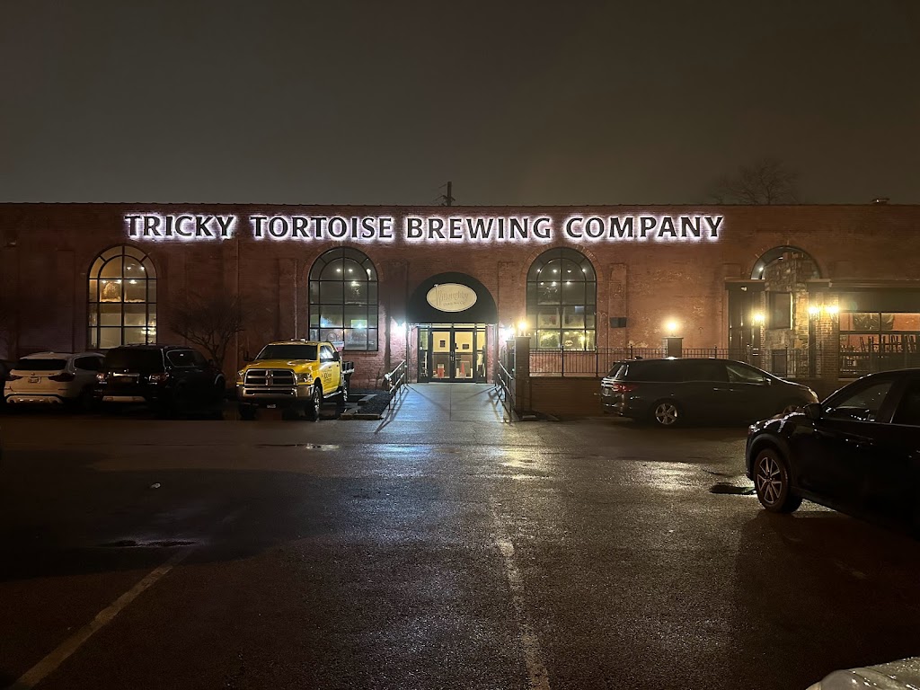 Tricky Tortoise Brewing Company | restaurant | 4057 Erie St, Willoughby, OH 44094, USA | 4403068372 OR +1 440-306-8372