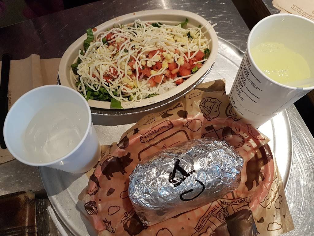 Chipotle Mexican Grill | restaurant | 3610 28th St SE, Kentwood, MI 49512, USA | 6168851520 OR +1 616-885-1520