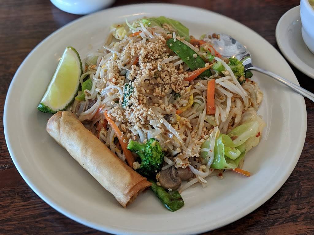 Thai House 2 Restaurant | restaurant | 5136 Fredericksburg Rd, San Antonio, TX 78229, USA | 2102675534 OR +1 210-267-5534