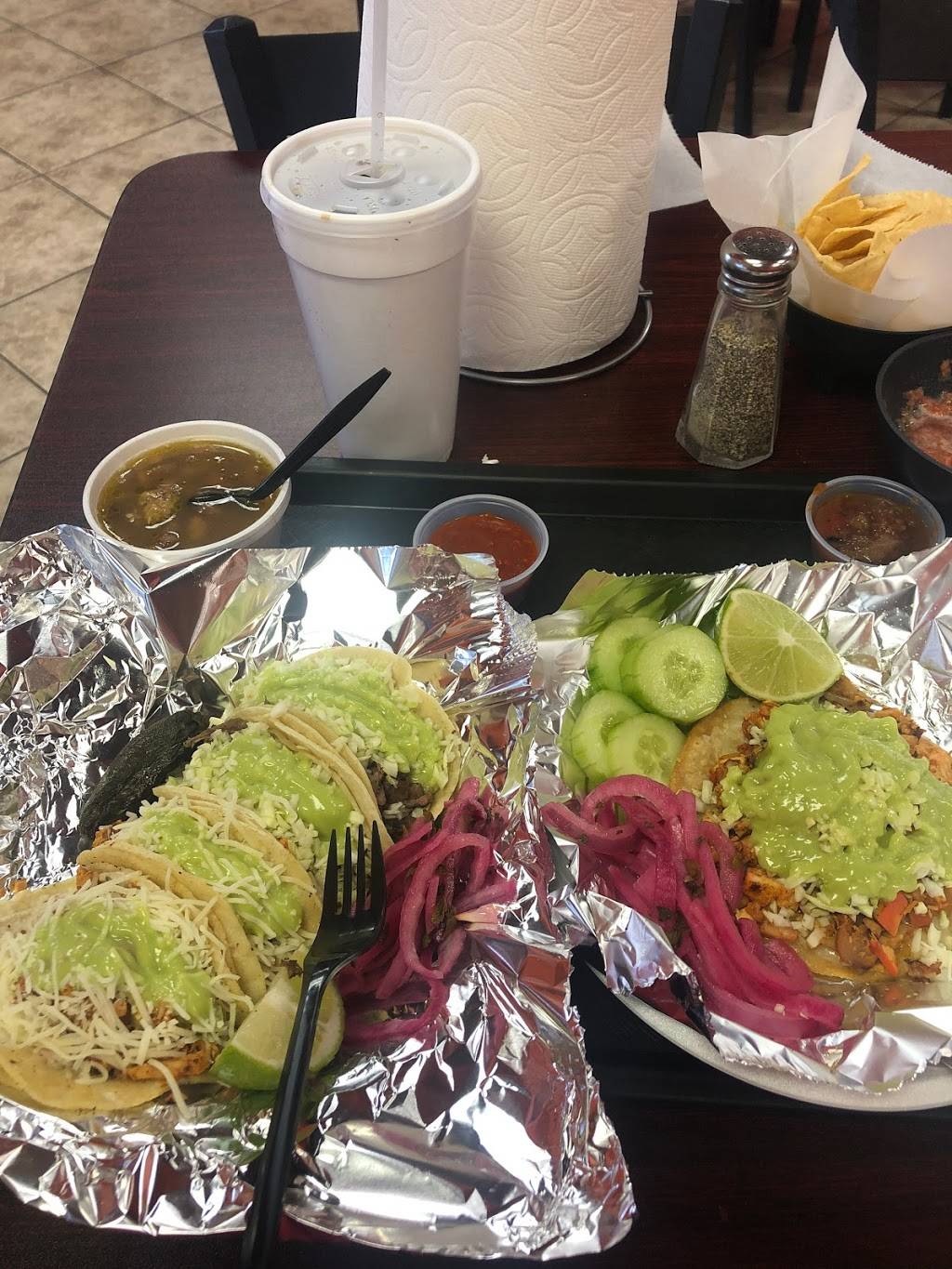 Pollo Picante | restaurant | 635 N Country Club Dr, Mesa, AZ 85201, USA | 4803619010 OR +1 480-361-9010