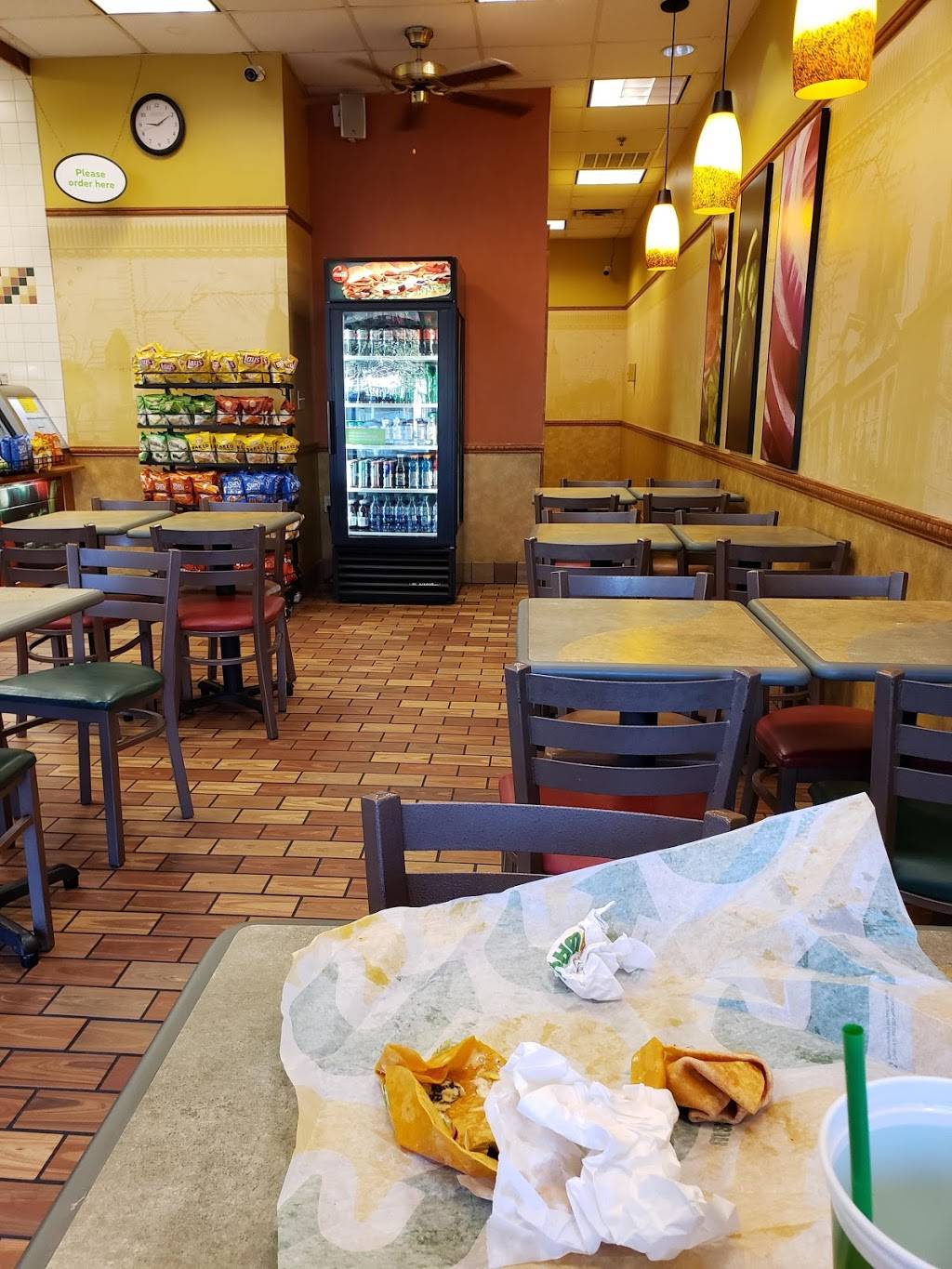 Subway | restaurant | 2400 K Ave, Plano, TX 75074, USA | 9724248964 OR +1 972-424-8964