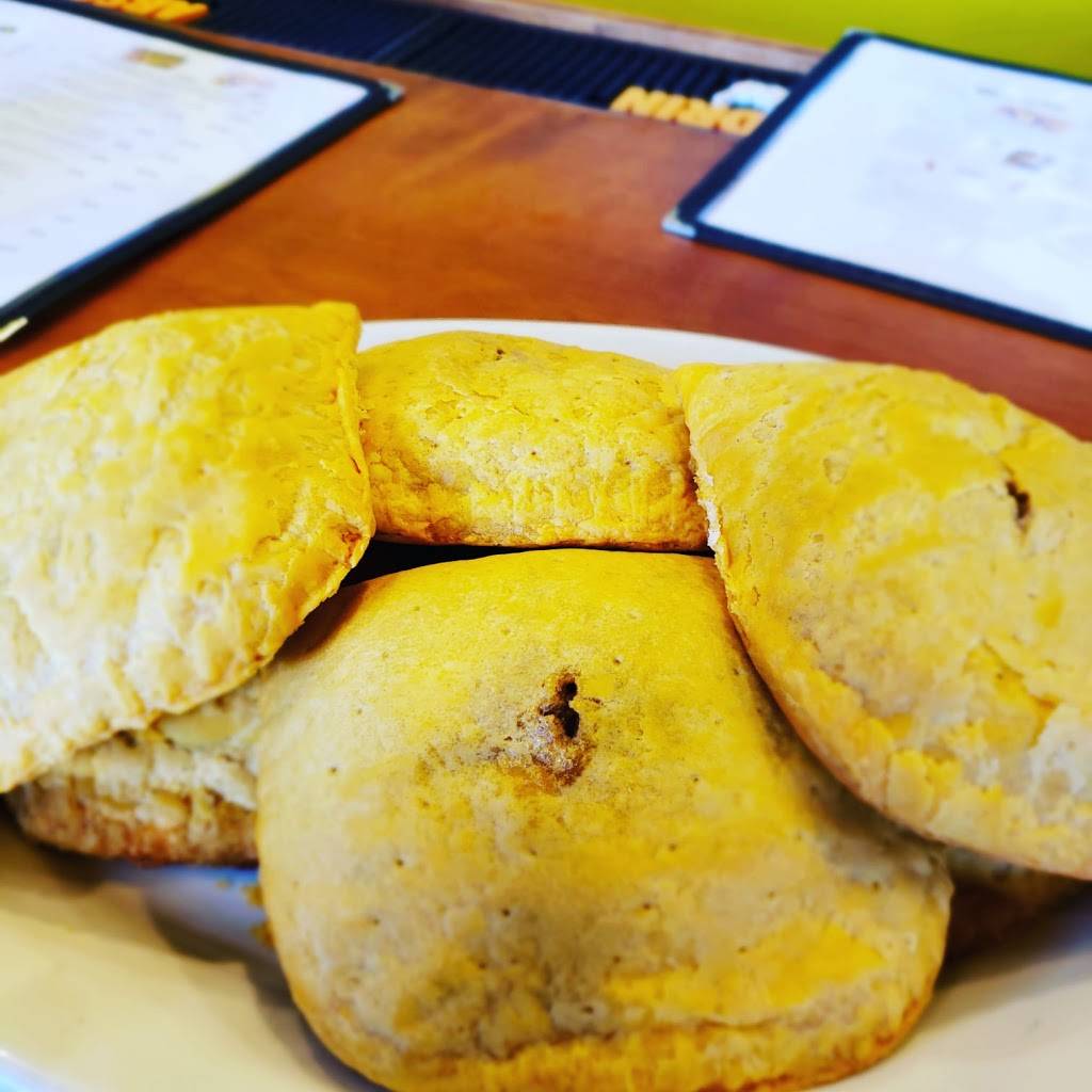 CoConutz Jamaican Restaurant | restaurant | 3349 Canton Rd, Marietta, GA 30066, USA | 7704855777 OR +1 770-485-5777