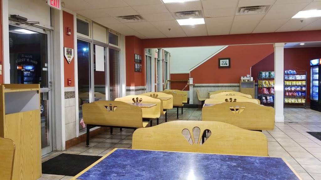 Rose & Vickis Bakery, Subs & Pizza | restaurant | 747 State Rd, Plymouth, MA 02360, USA | 5082246809 OR +1 508-224-6809