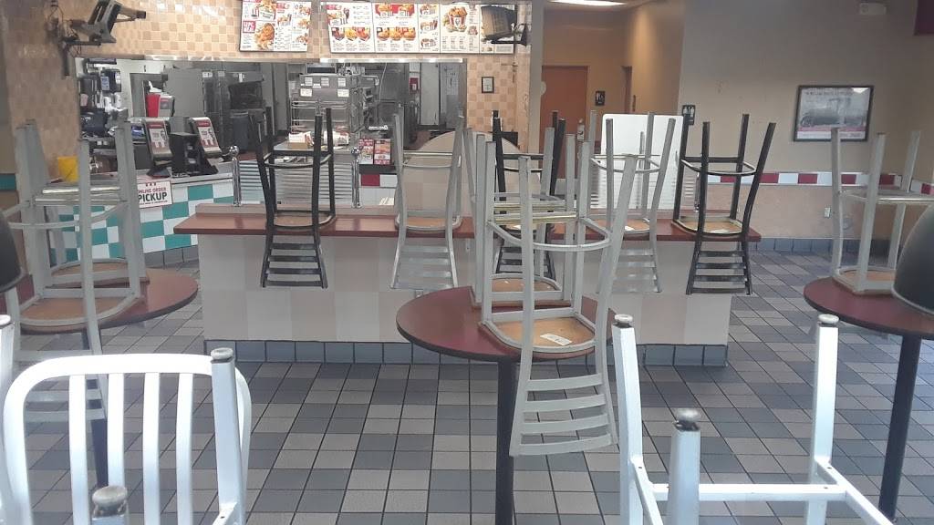 KFC | restaurant | 4338 W Glendale Ave, Glendale, AZ 85301, USA | 6239312922 OR +1 623-931-2922