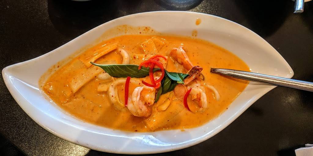 Natta Thai Cuisine | restaurant | 153 Glyndon St SE, Vienna, VA 22180, USA | 7032424323 OR +1 703-242-4323