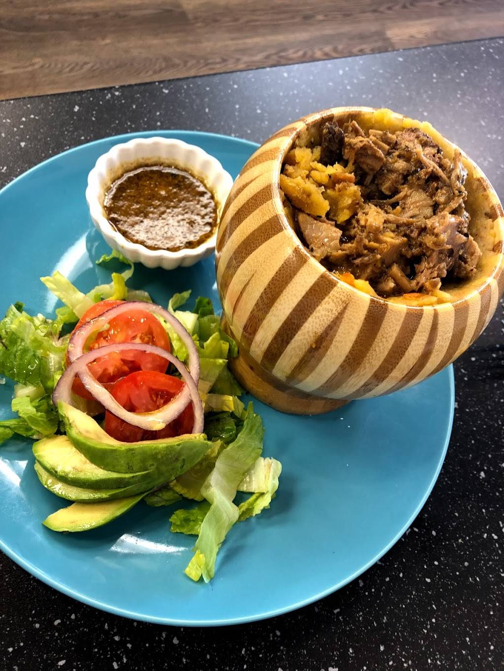 Cabimas Latin Restaurant & Gallery | restaurant | 2132 Whisper Lakes Blvd, Orlando, FL 32837, USA | 4077345525 OR +1 407-734-5525