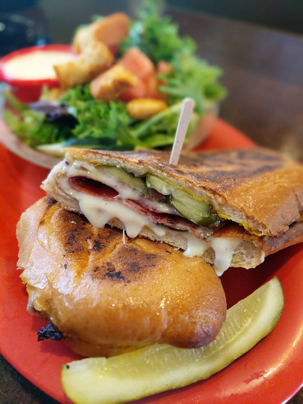 The Shack | restaurant | 5201 Folsom Blvd, Sacramento, CA 95819, USA | 9164575997 OR +1 916-457-5997