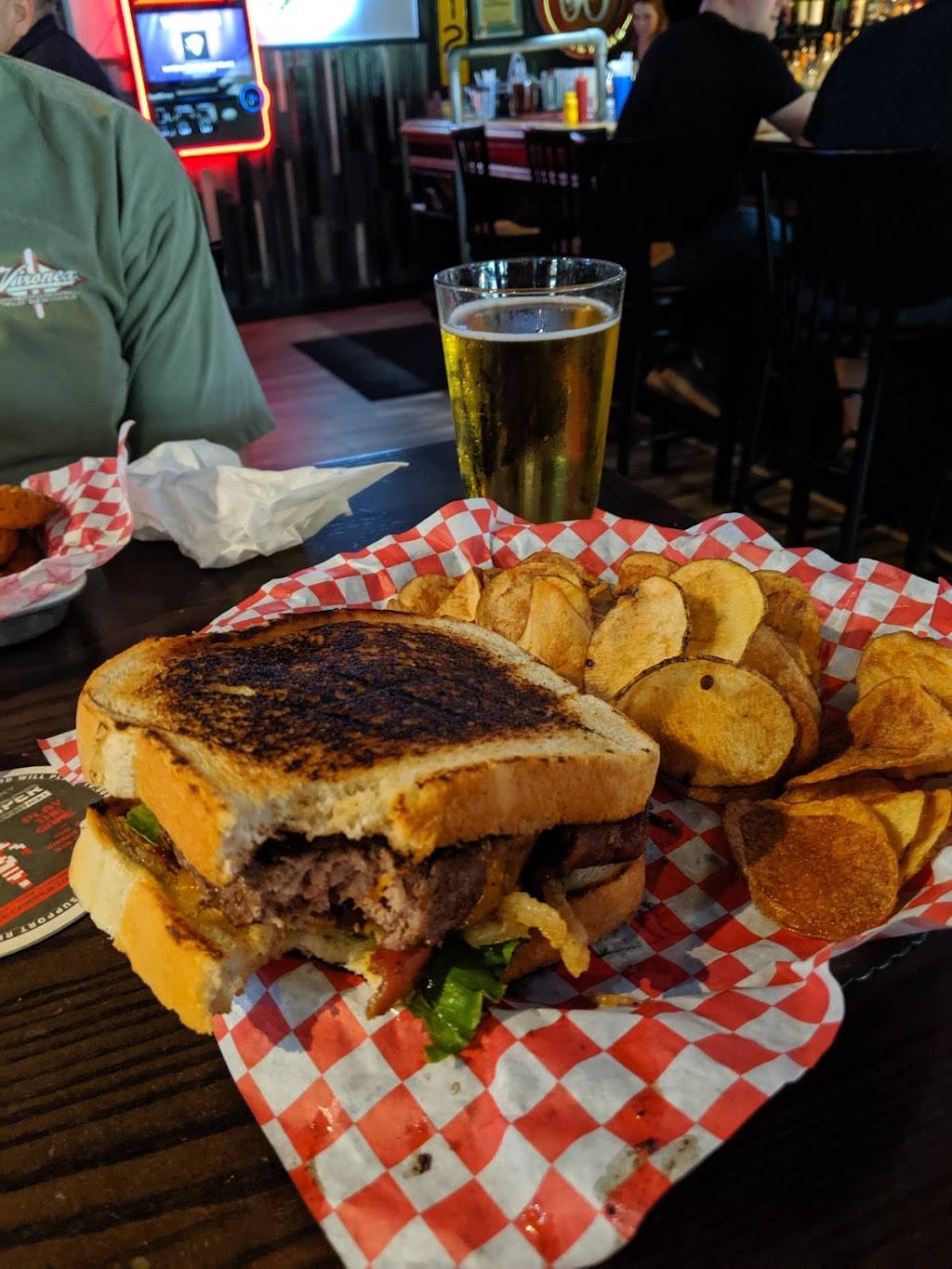 Talk of the Town Grill & Bar | restaurant | 11922 W 119th St, Overland Park, KS 66213, USA | 9136619922 OR +1 913-661-9922