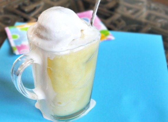 The Crunchy Penguin | restaurant | 1601 NW Prairie Lakes Dr, Ankeny, IA 50023, USA | 5156646714 OR +1 515-664-6714