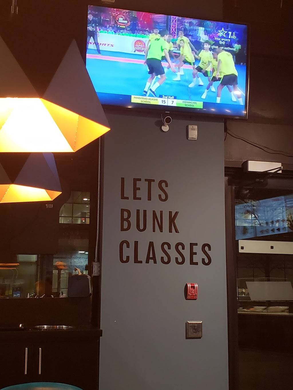 Amaya Express | restaurant | 95 The Pond Rd #20, North York, ON M3J 0L1, Canada | 6477936424 OR +1 647-793-6424