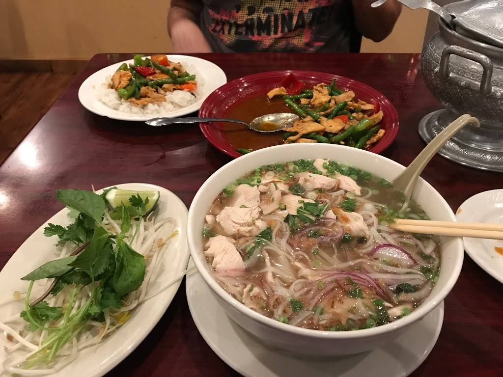 Fusion Japanese & Thai | restaurant | 529 SC-72, Greenwood, SC 29649, USA | 8643887888 OR +1 864-388-7888