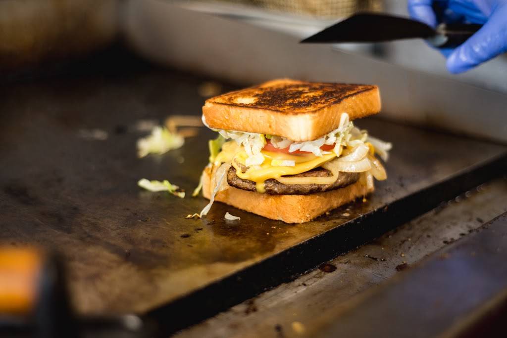 Als Under the L | restaurant | 2908 W Lake St, Chicago, IL 60612, USA | 7738261239 OR +1 773-826-1239