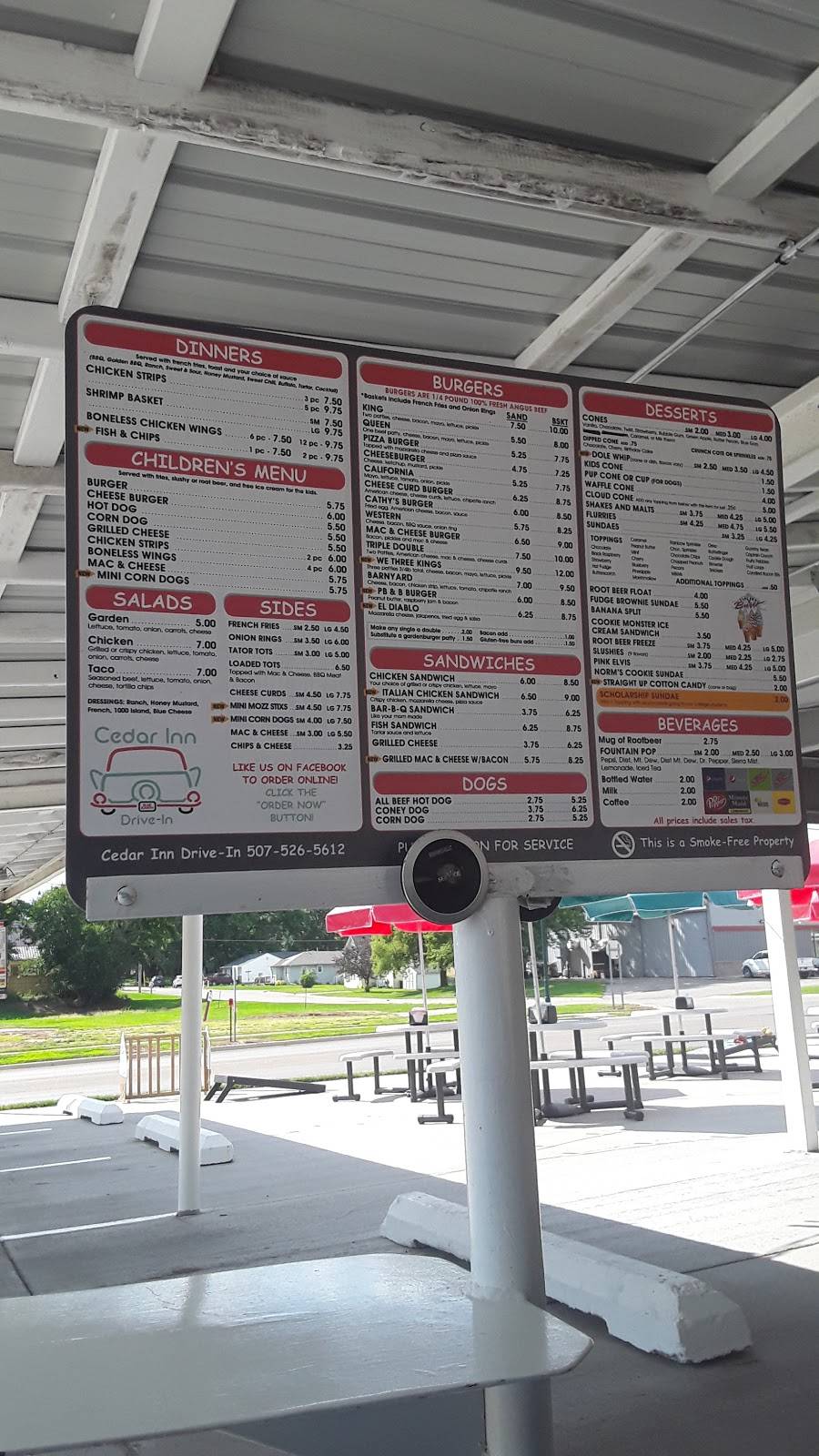 Cedar Inn Drive-In | restaurant | 324 N Grove St, Blue Earth, MN 56013, USA | 5075265612 OR +1 507-526-5612