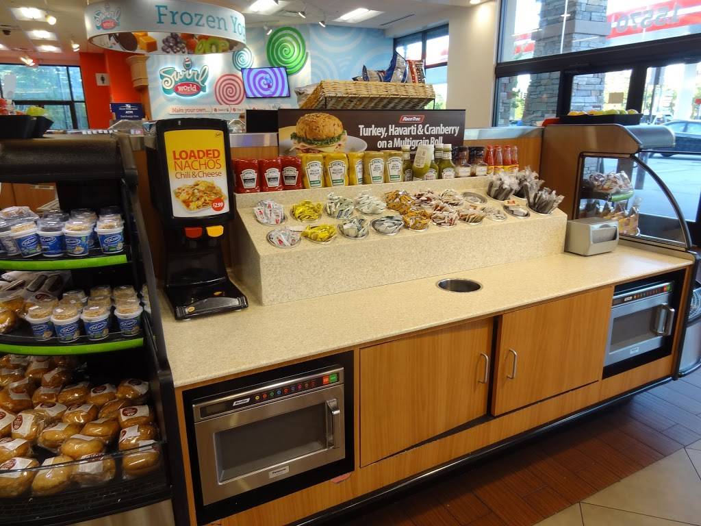 RaceTrac | bakery | 6793 E Colonial Dr, Orlando, FL 32807, USA | 4072778484 OR +1 407-277-8484