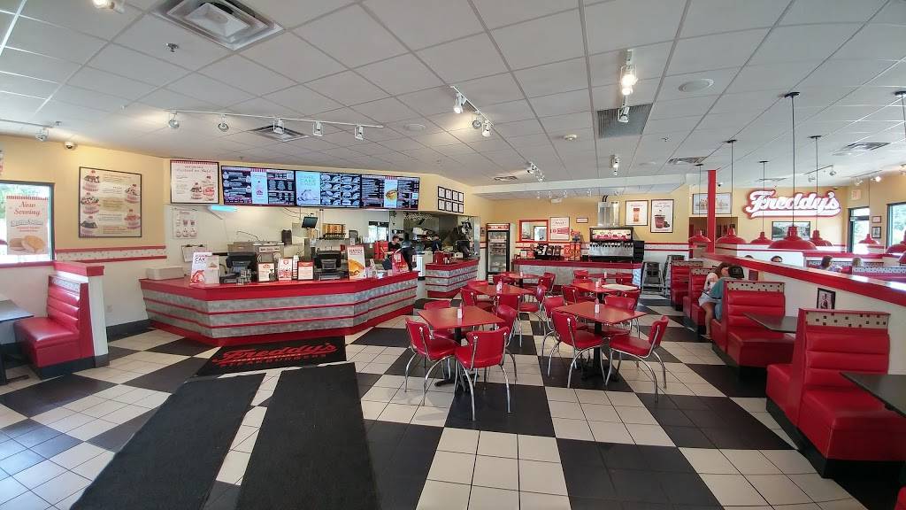 Freddys Frozen Custard & Steakburgers | restaurant | 3040 Justin Rd, Highland Village, TX 75077, USA | 9723173600 OR +1 972-317-3600