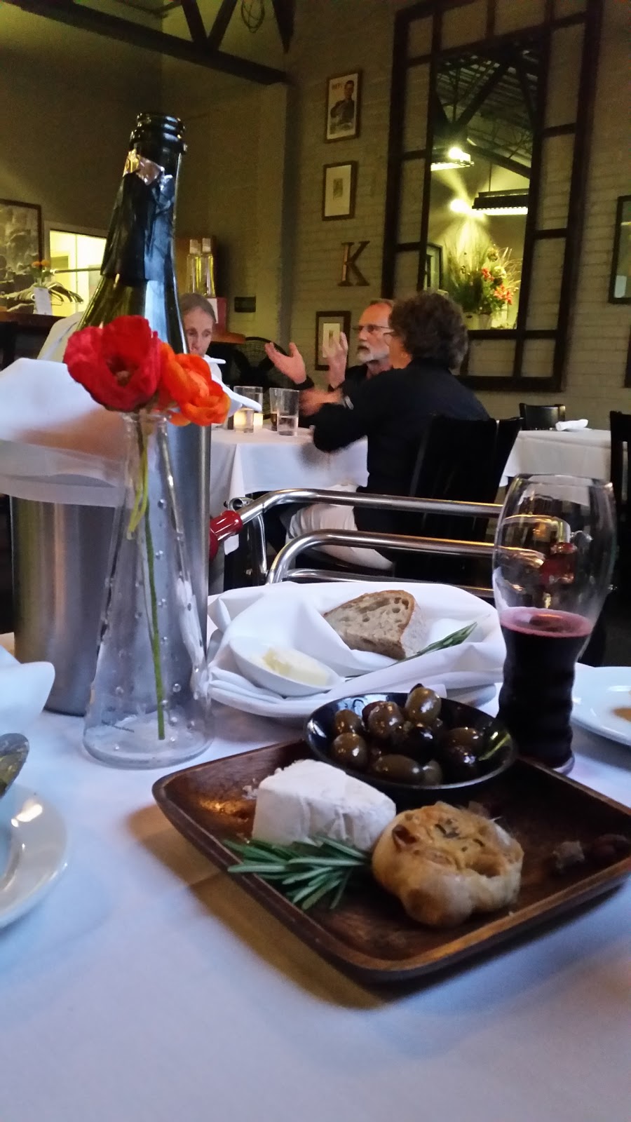 K Restaurant | restaurant | 401 E 8th St, Sioux Falls, SD 57103, USA | 6053363315 OR +1 605-336-3315