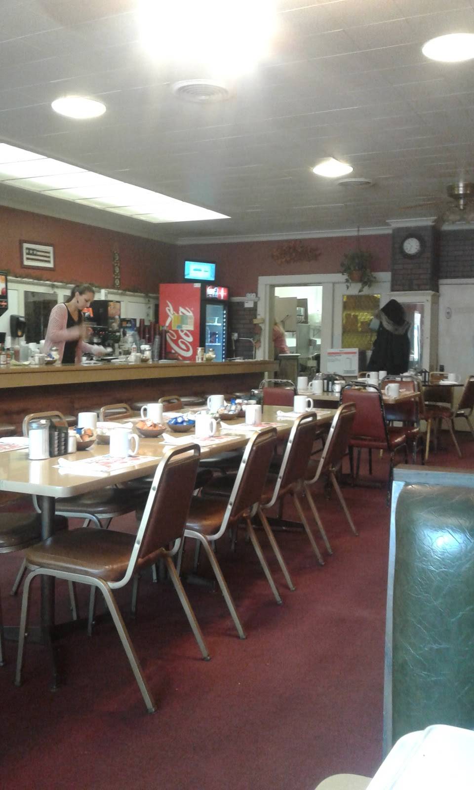 Main Street Cafe | restaurant | 321 W Genesee St, Iron River, MI 49935, USA | 9062654944 OR +1 906-265-4944