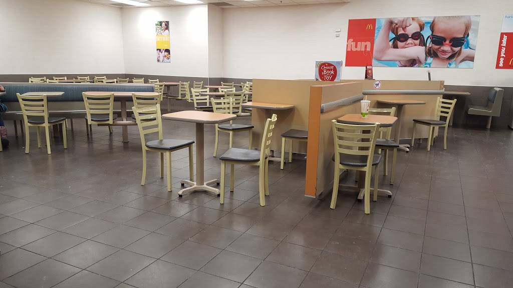 McDonalds | cafe | 102 Primeway Dr, Welland, ON L3B 0A1, Canada | 9057322307 OR +1 905-732-2307