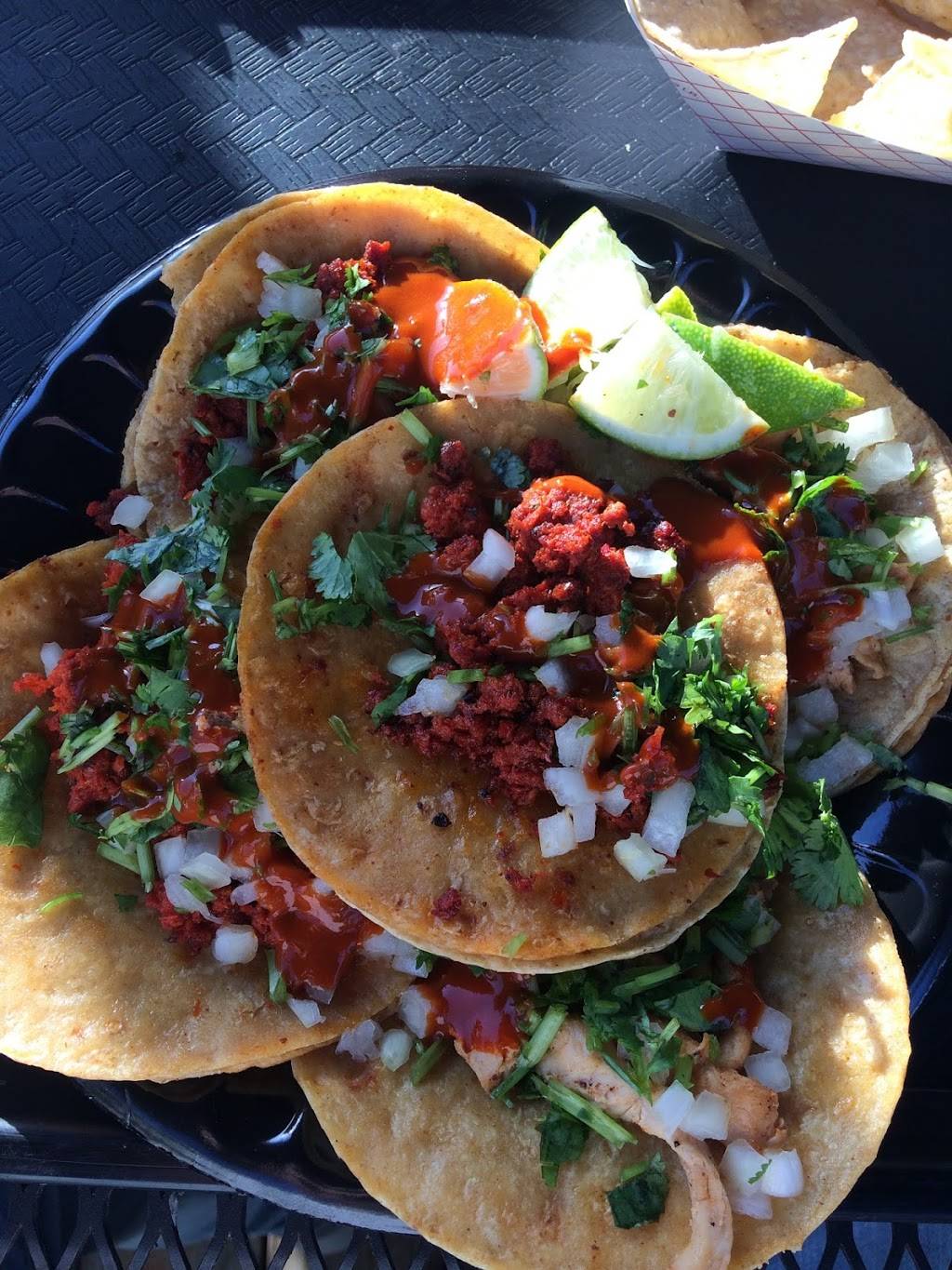 El Pollito loco | restaurant | 1403 E Chisholm Rd, Florence, AL 35630, USA | 2562753851 OR +1 256-275-3851