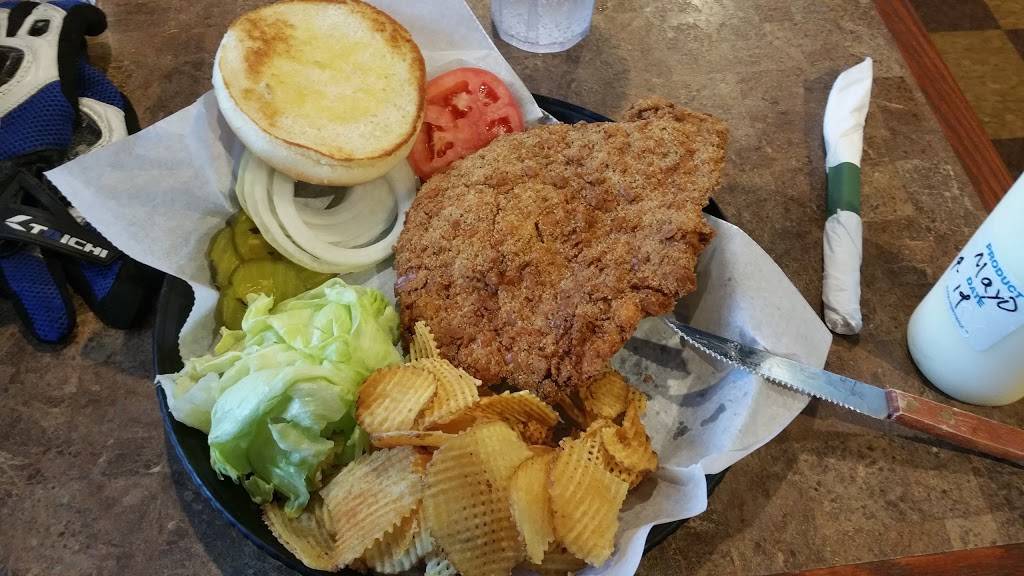 The Warehouse | restaurant | 307 N Main St, Hanna City, IL 61536, USA | 3095654232 OR +1 309-565-4232