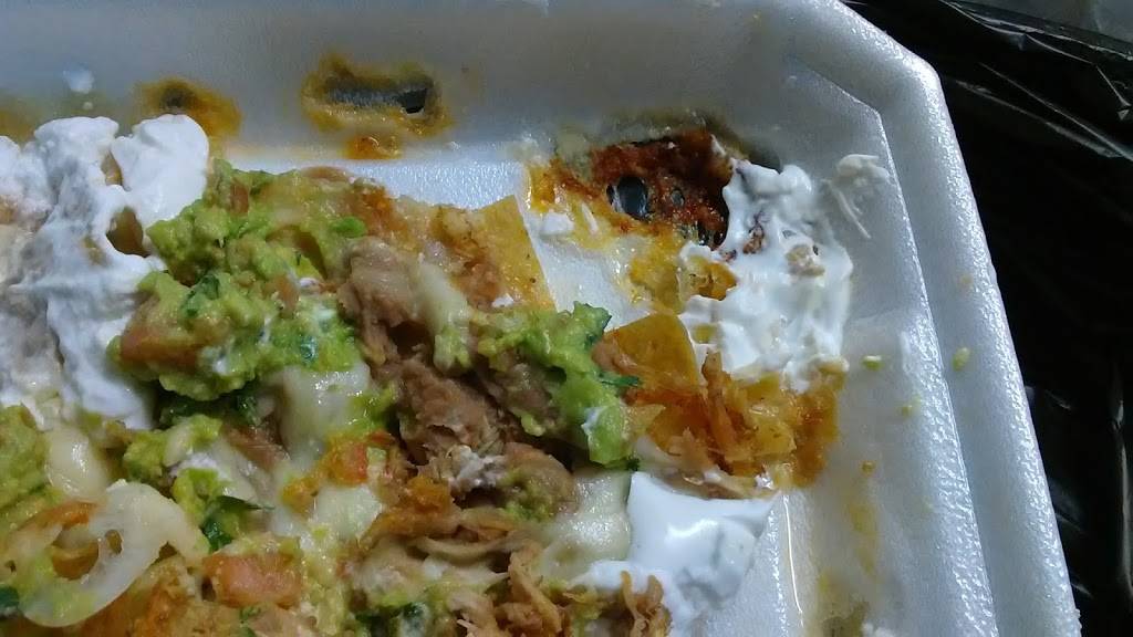 Allende Restaurant | restaurant | 2221 N Lincoln Ave, Chicago, IL 60614, USA | 7732817823 OR +1 773-281-7823