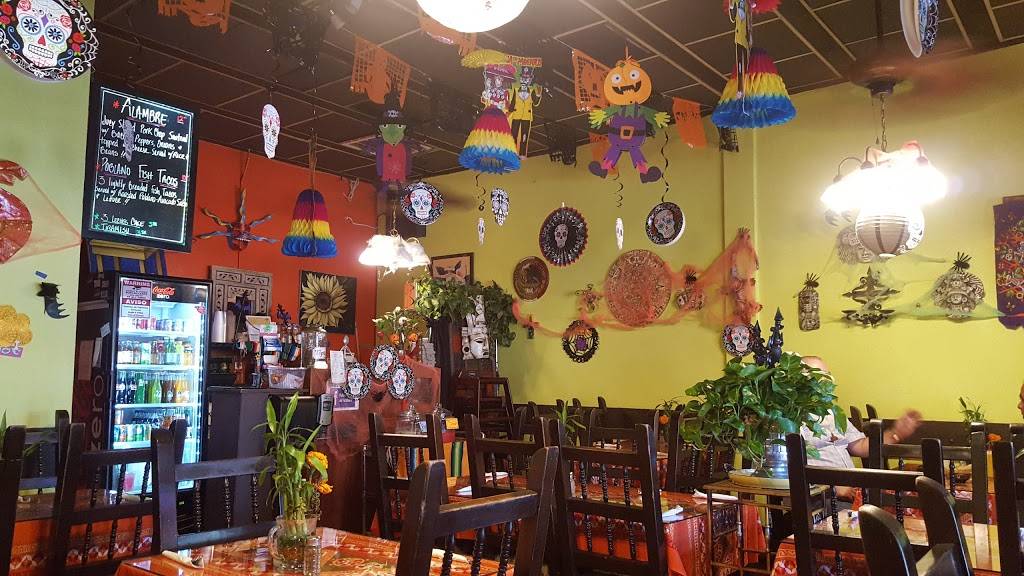 La Numero Uno | restaurant | 1247 Vine St, Los Angeles, CA 90038, USA | 3239571111 OR +1 323-957-1111