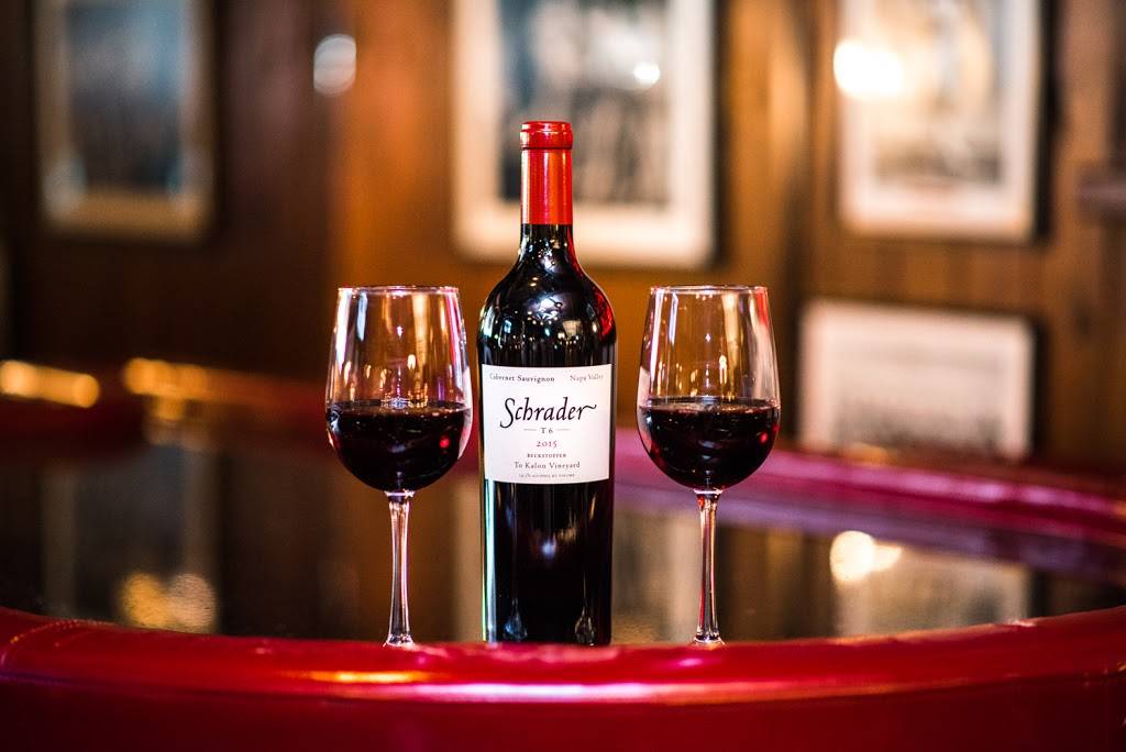 Aberdeen Barn Steak House | restaurant | 2018 Holiday Dr, Charlottesville, VA 22901, USA | 4342964630 OR +1 434-296-4630