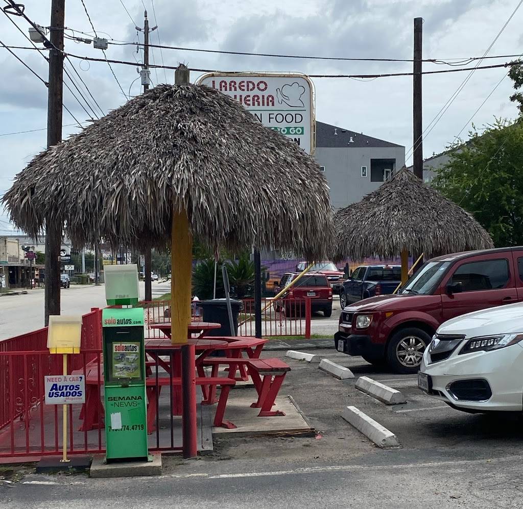 Laredo Taqueria | restaurant | 915 Snover St, Houston, TX 77007, USA | 7138617279 OR +1 713-861-7279