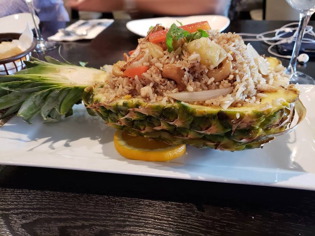 Thai House Cuisine 2 | restaurant | 261 Lakeshore Rd E, Mississauga, ON L5G 1G8, Canada | 9059906888 OR +1 905-990-6888